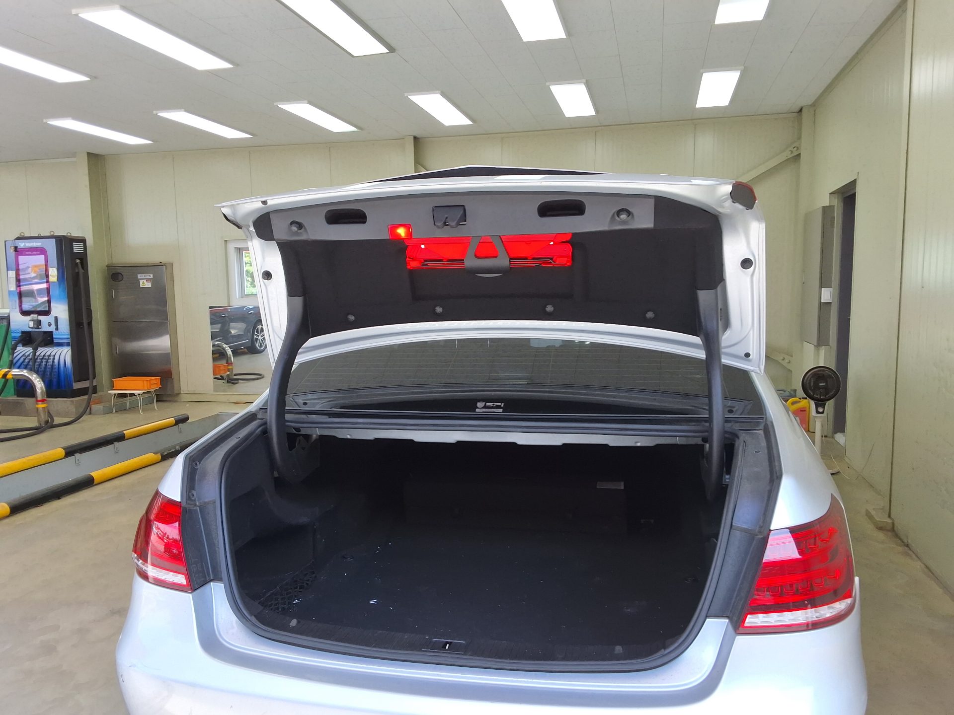 2014 - mercedes-benz e220
