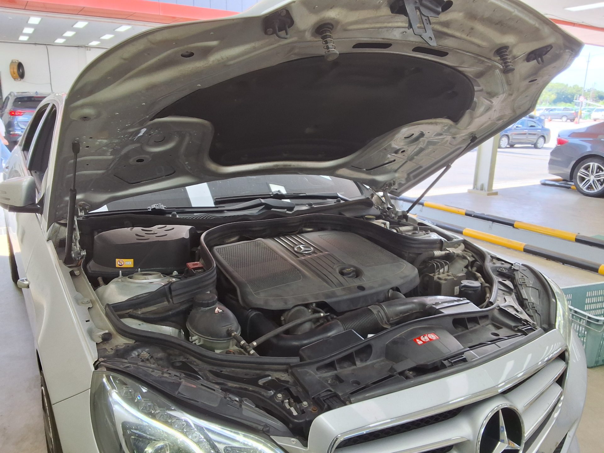 2014 - mercedes-benz e220