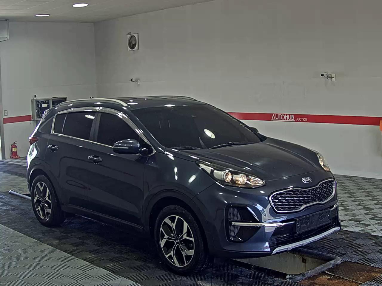 2022 - kia sportage