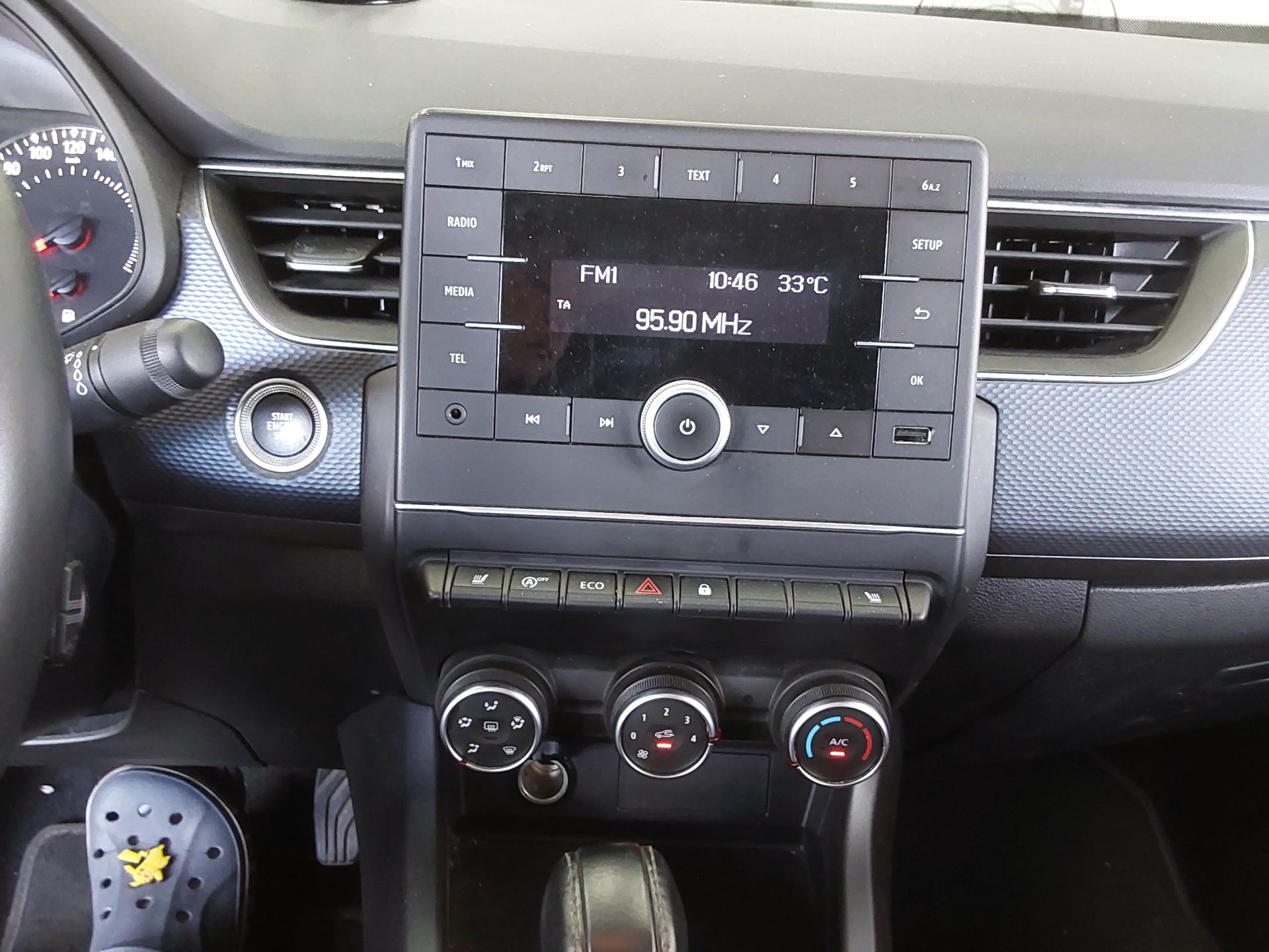 2021 - renault xm3