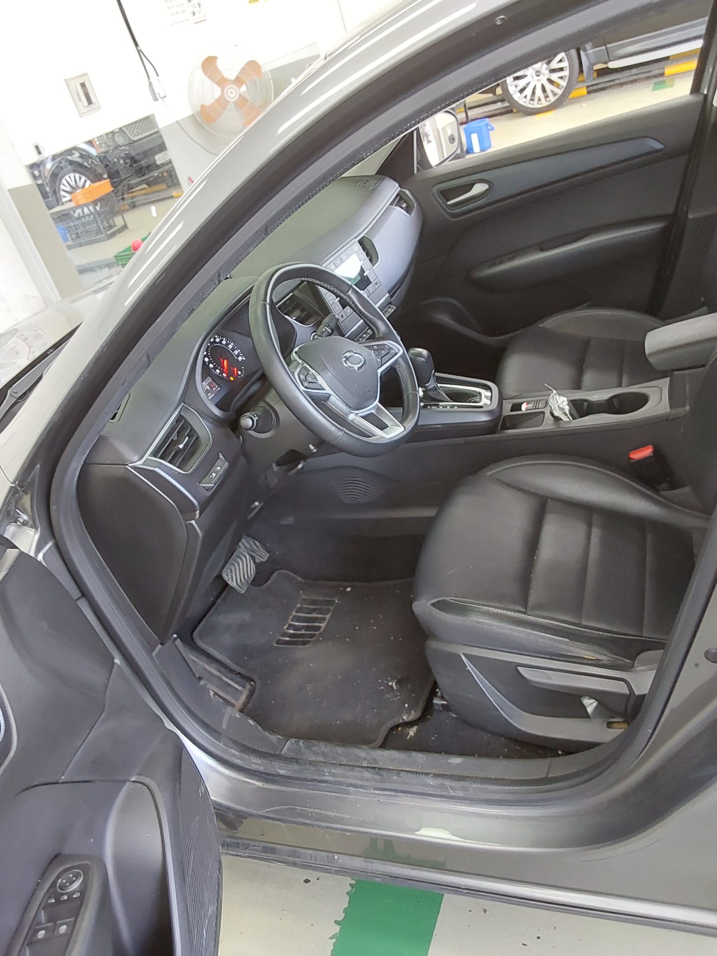 2021 - renault xm3