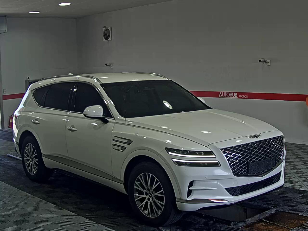 2022 - genesis gv80
