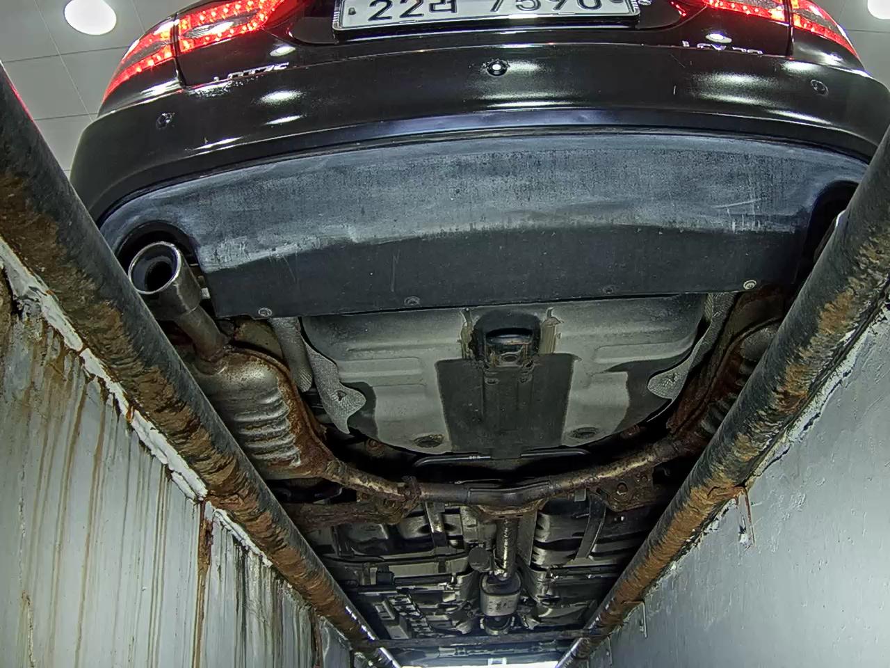 2010 - kia lotze