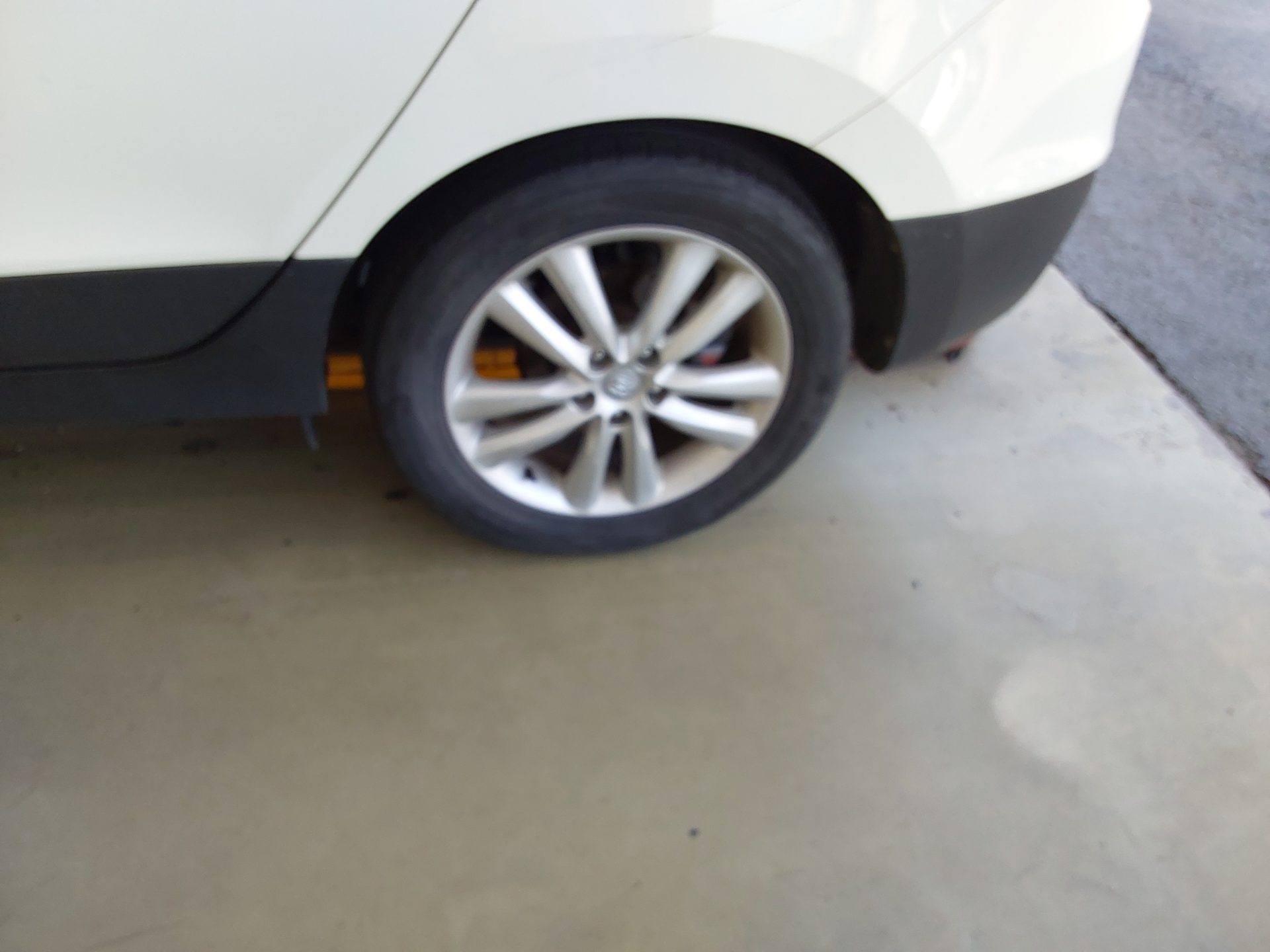 2013 - hyundai tucson
