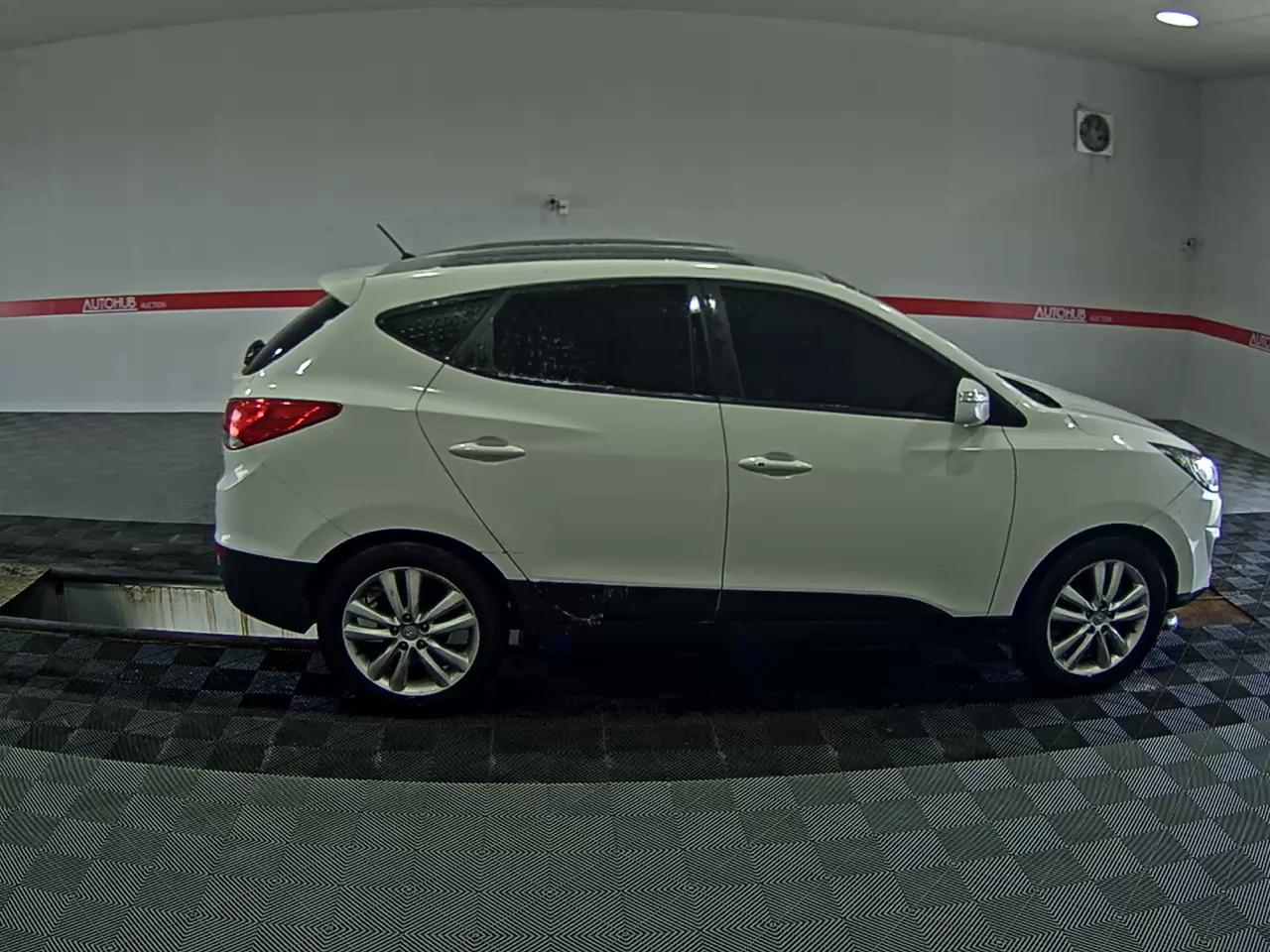 2013 - hyundai tucson