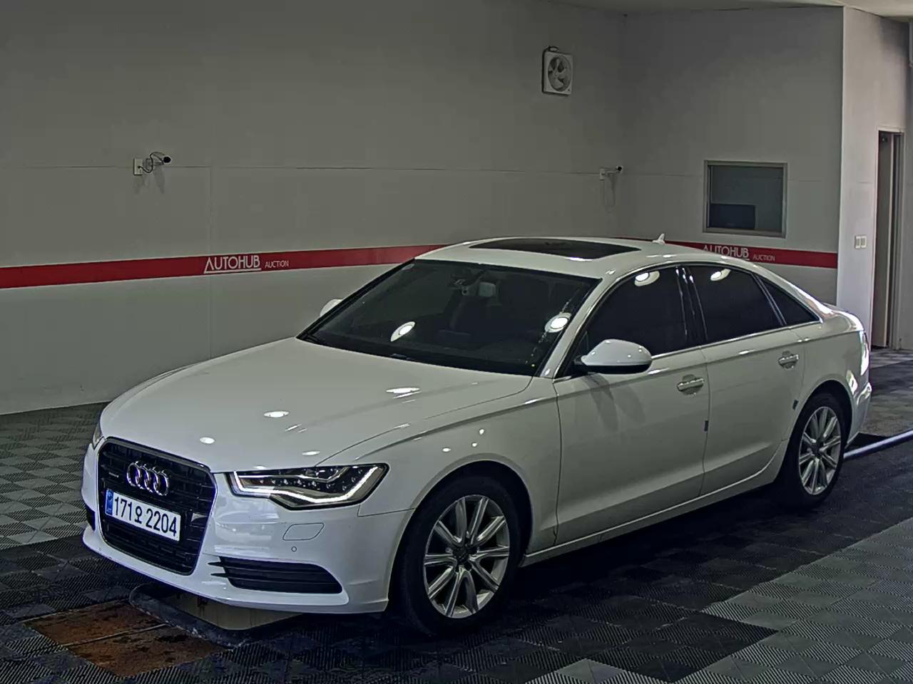 AUDI A6 (4TH GEN) TDI QUATTRO LED PACK