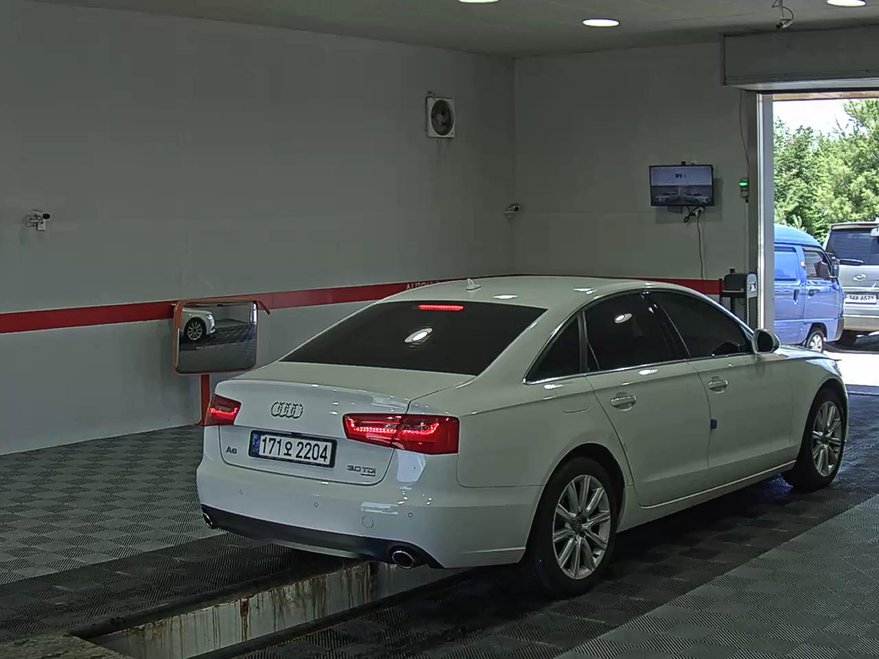 2013 - audi a6