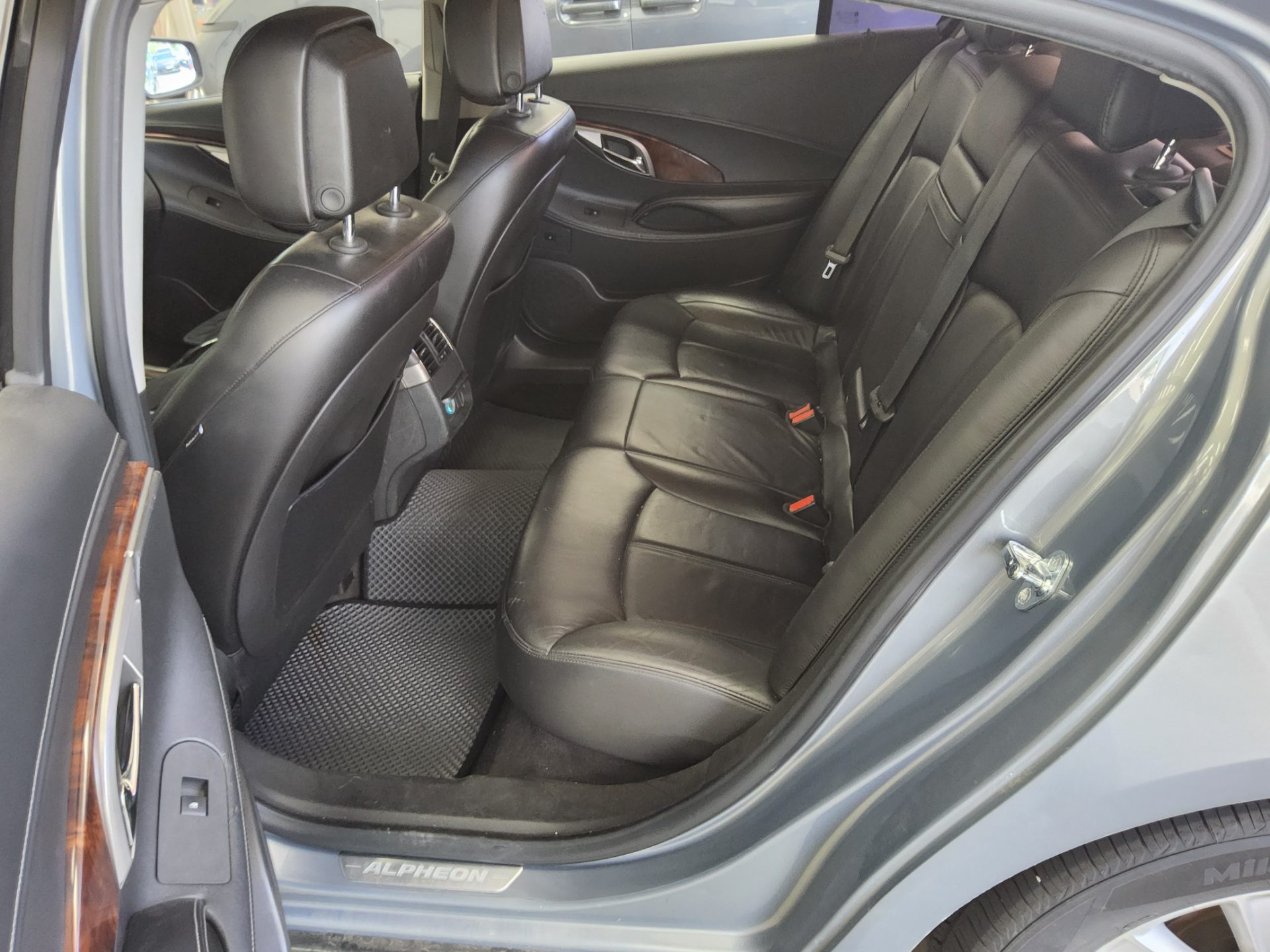 2011 - chevrolet alpheon