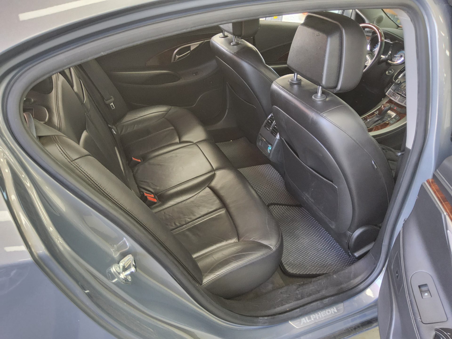 2011 - chevrolet alpheon