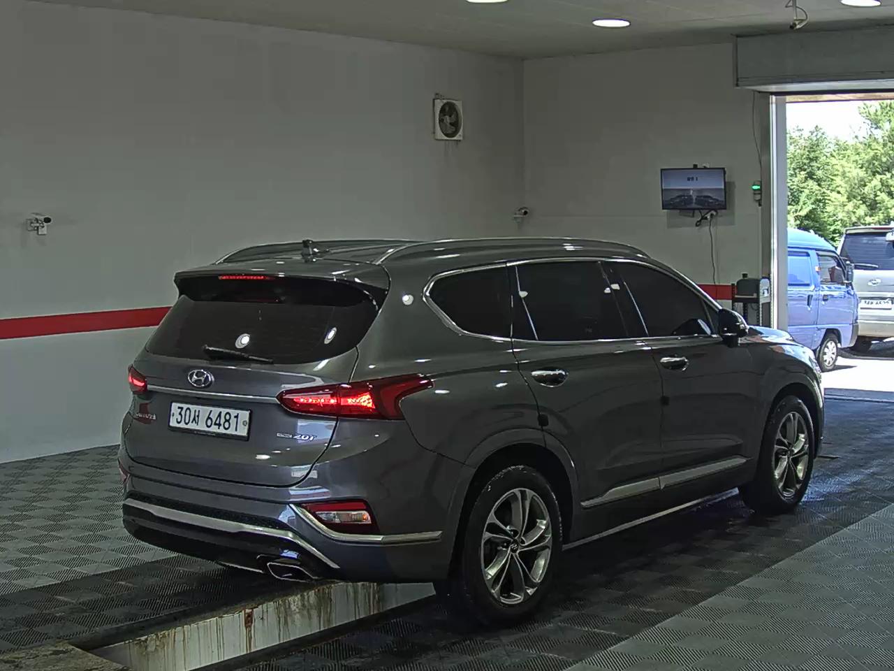 2019 - hyundai santa fe