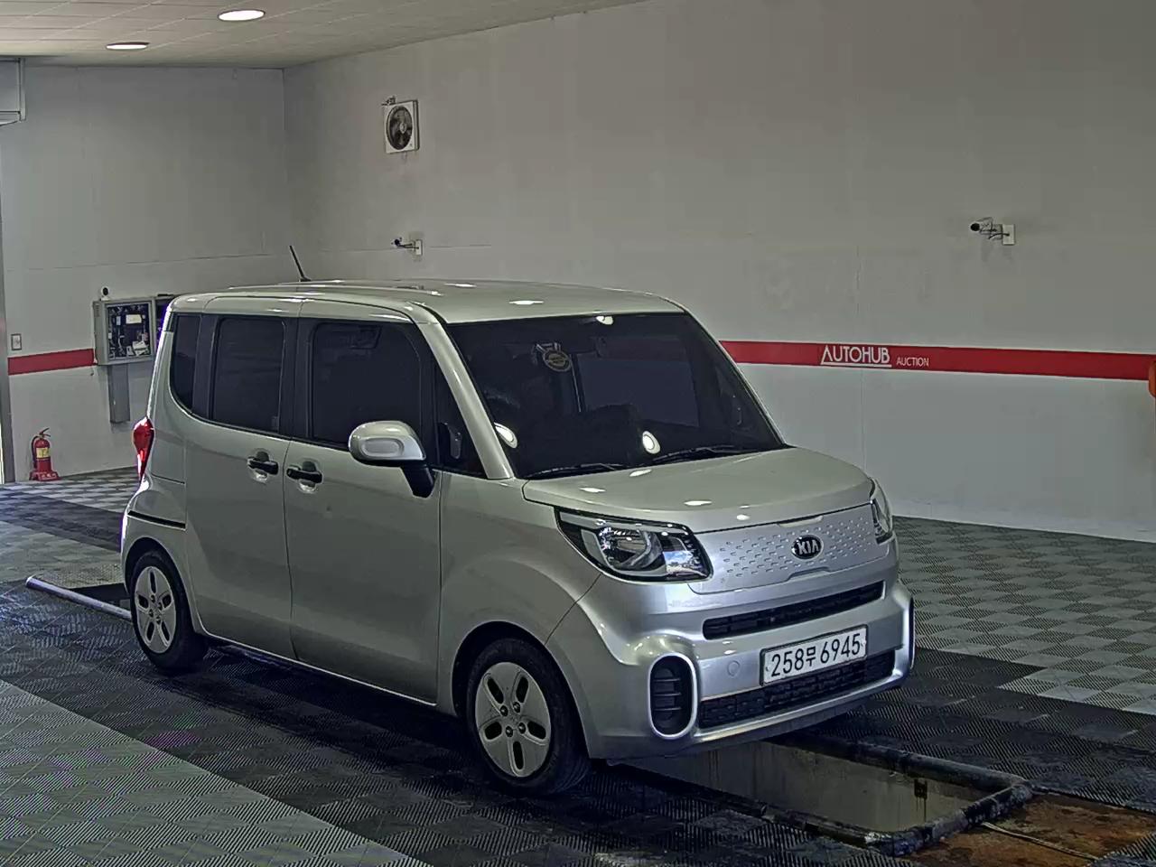 2019 - kia ray