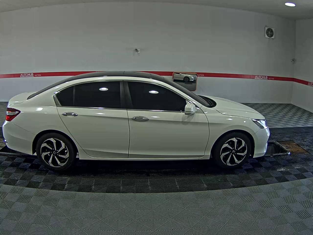 2016 - honda accord