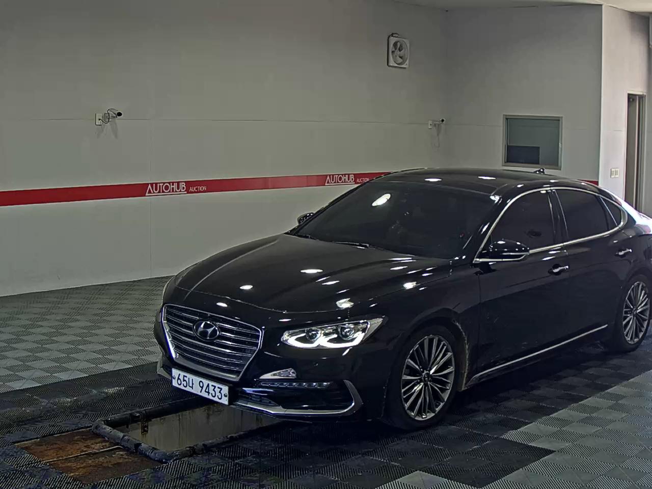 HYUNDAI GRANDEUR GDi