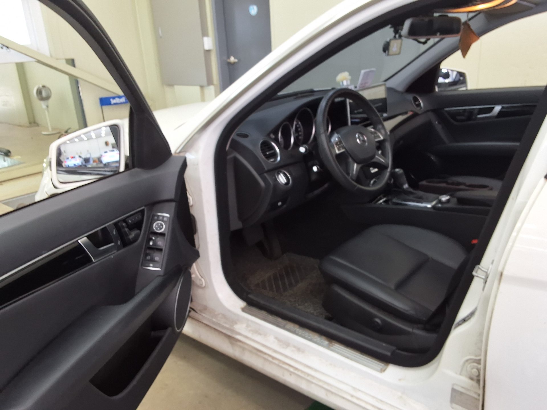 2013 - mercedes-benz c220