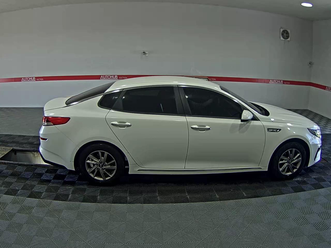 2019 - kia k5