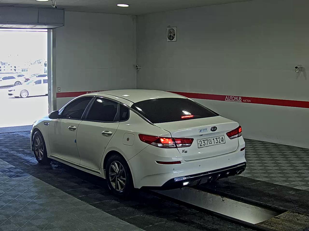 2019 - kia k5