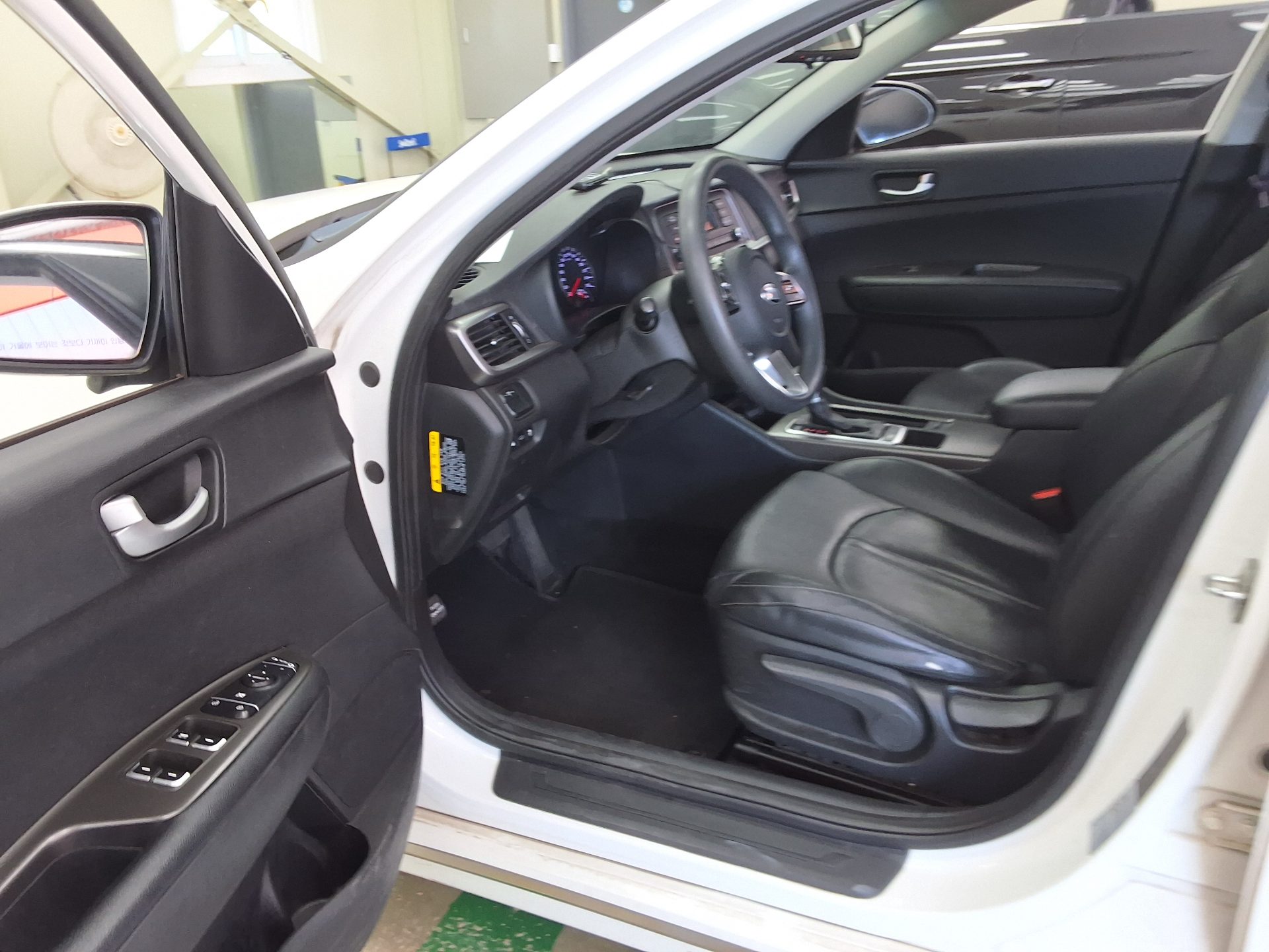 2019 - kia k5