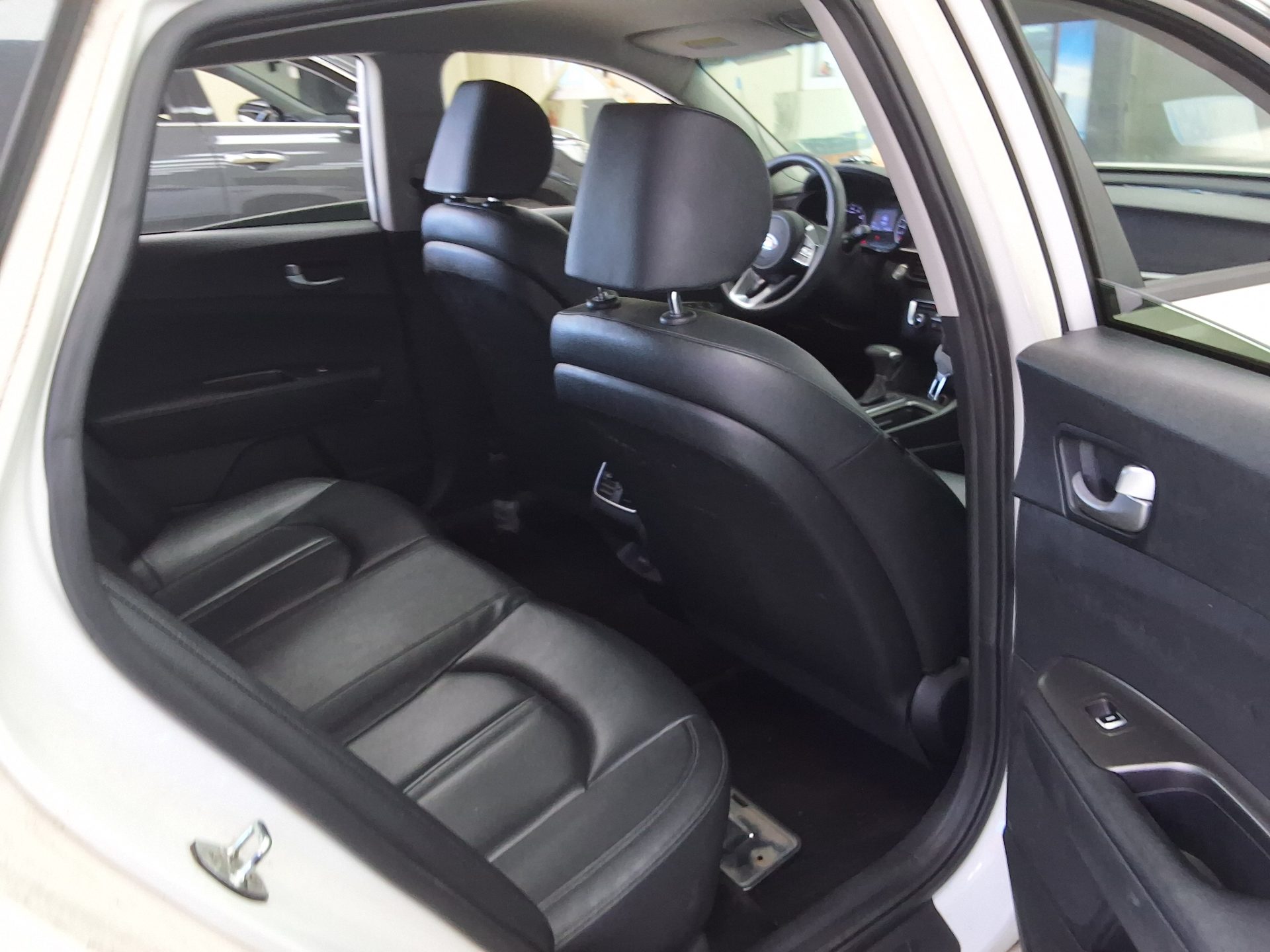 2019 - kia k5