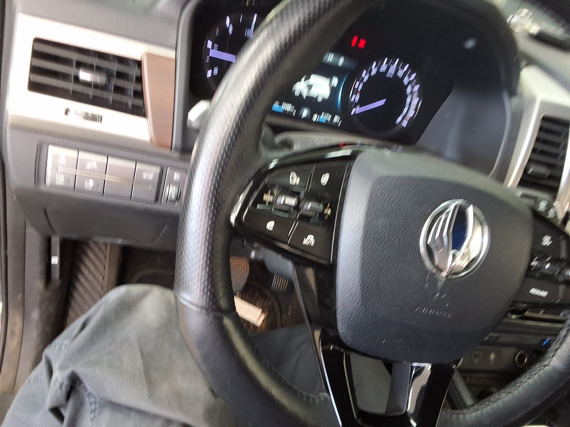 2018 - ssangyong rexton