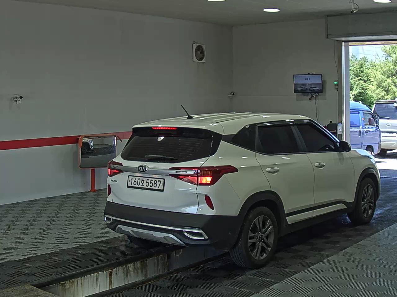 2022 - kia seltos