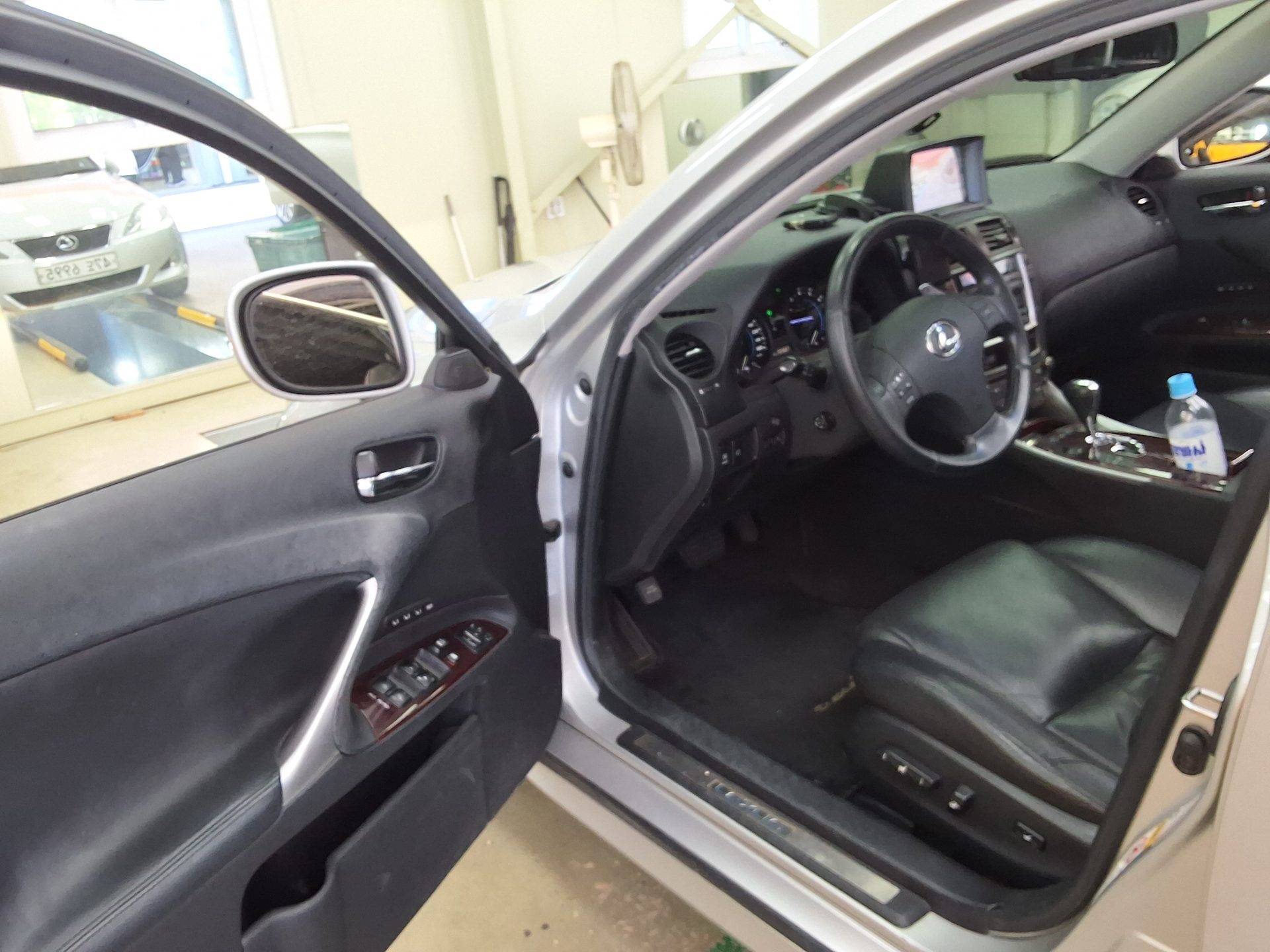 2006 - lexus is