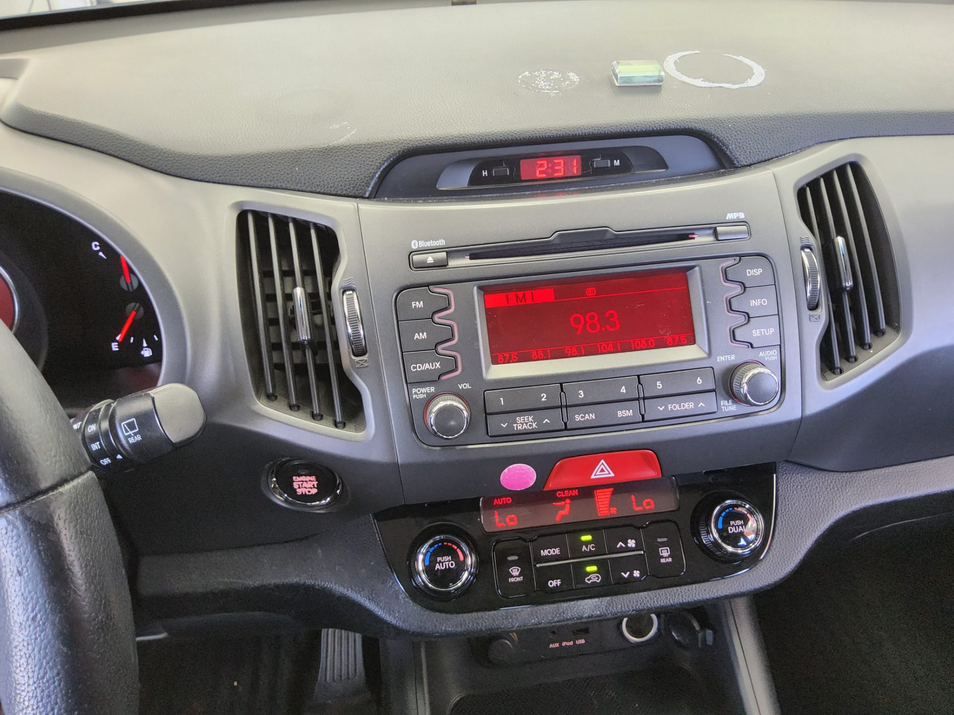 2011 - kia sportage