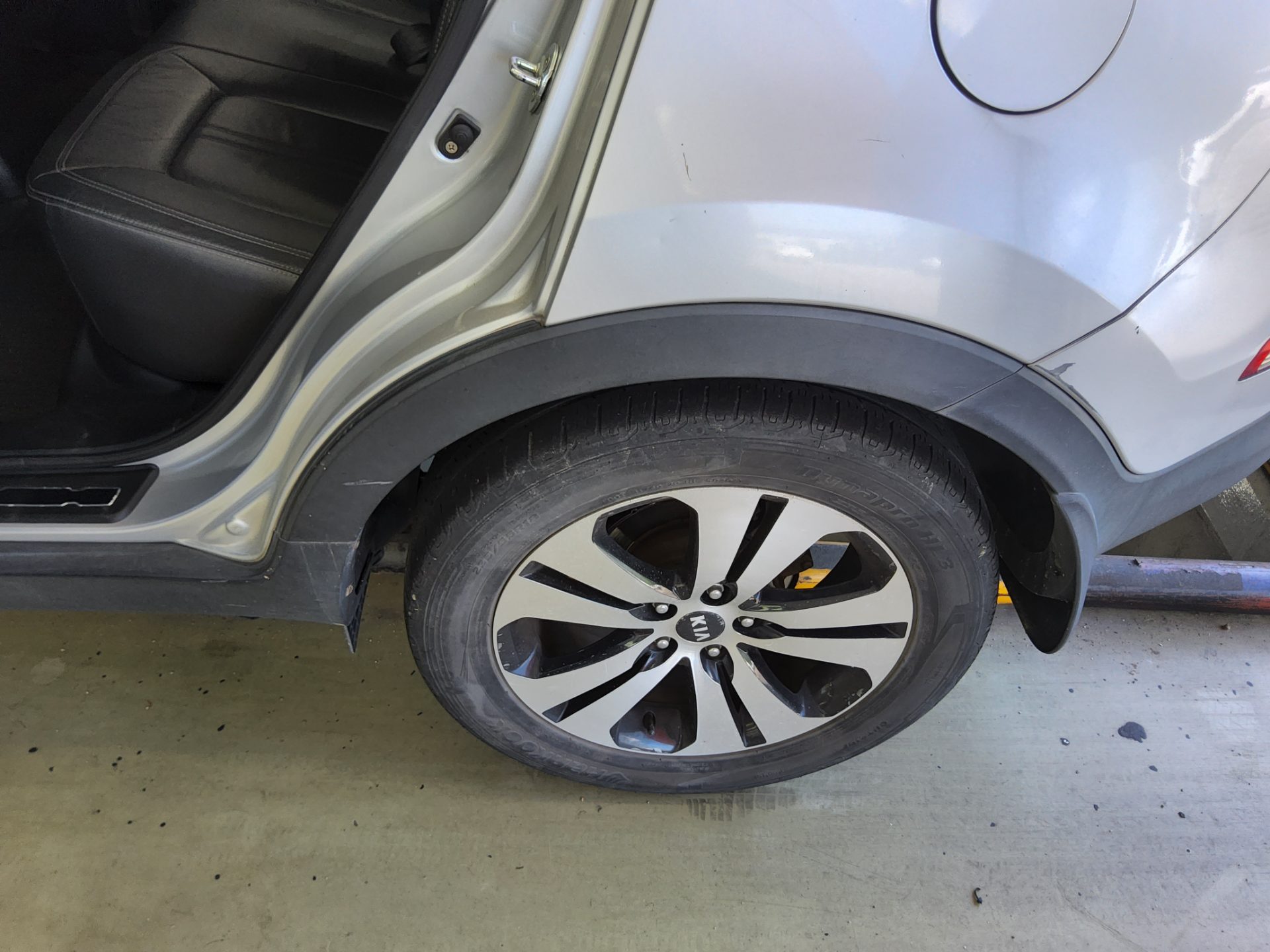 2011 - kia sportage