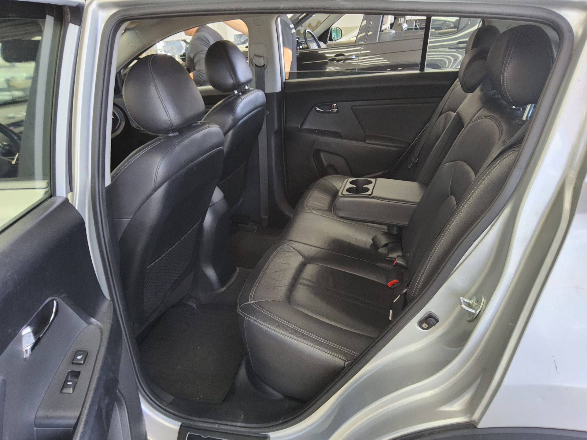 2011 - kia sportage