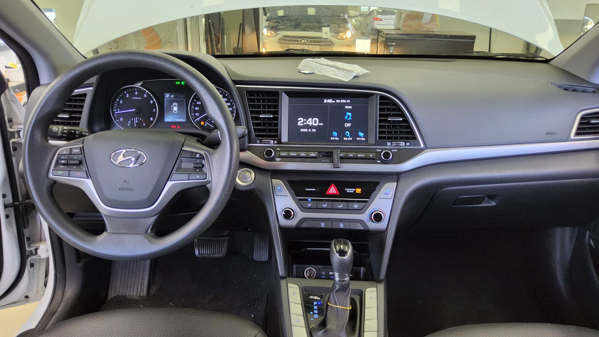 2018 - hyundai avante
