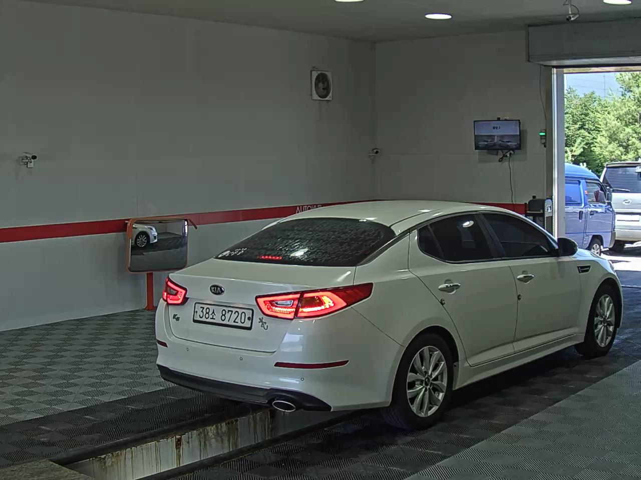 2014 - kia k5