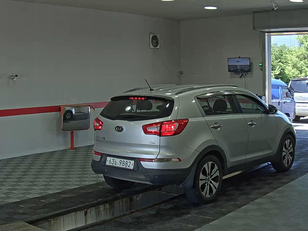 2011 - kia sportage