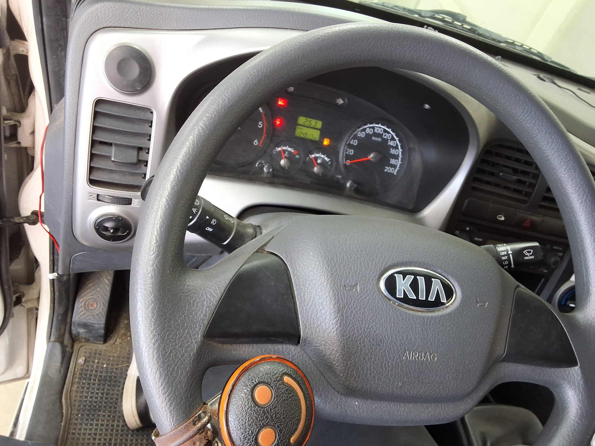 2016 - kia bongo