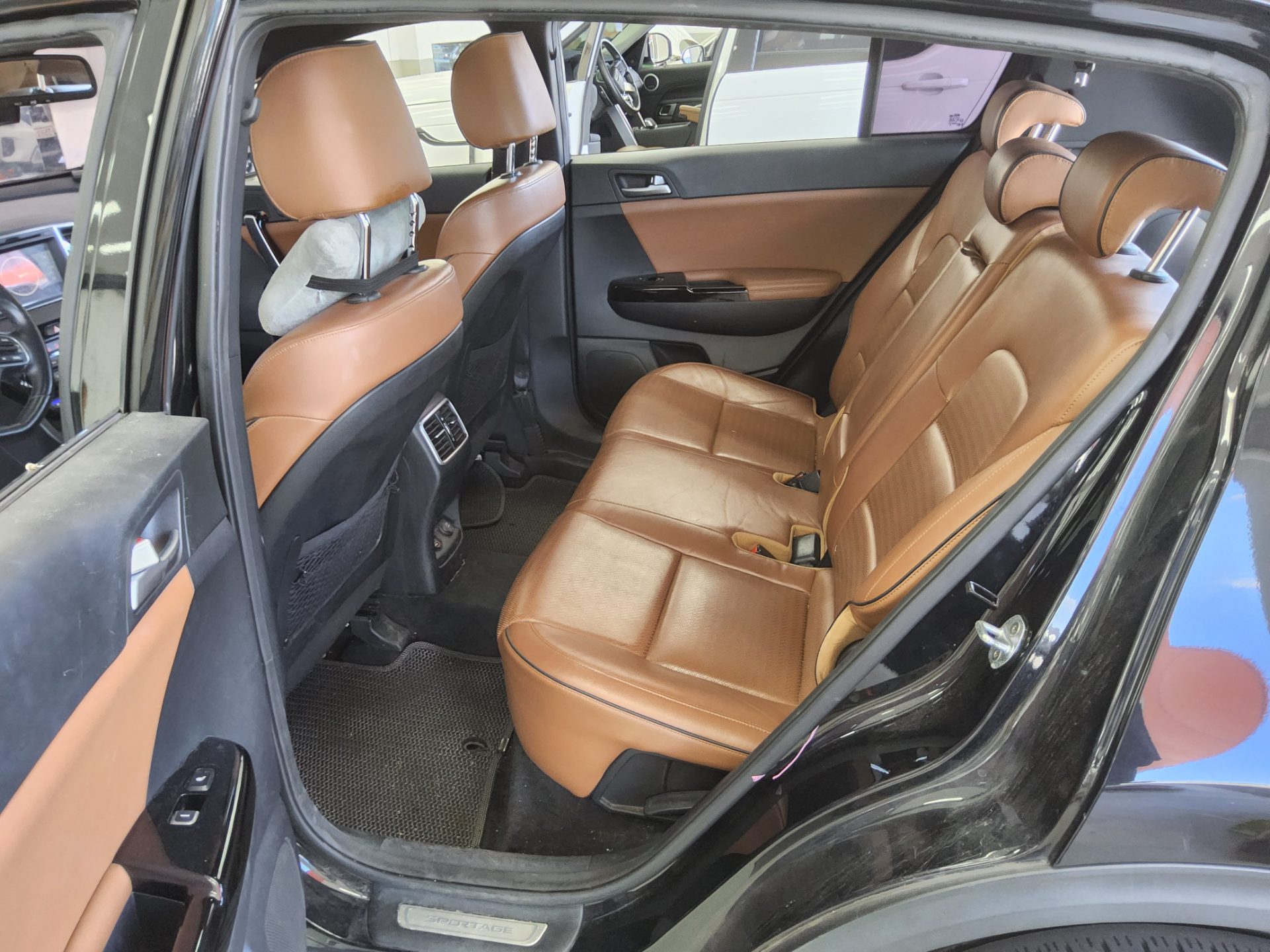 2016 - kia sportage