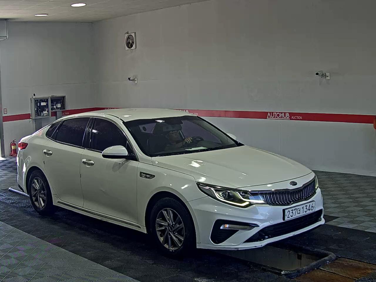 2019 - kia k5