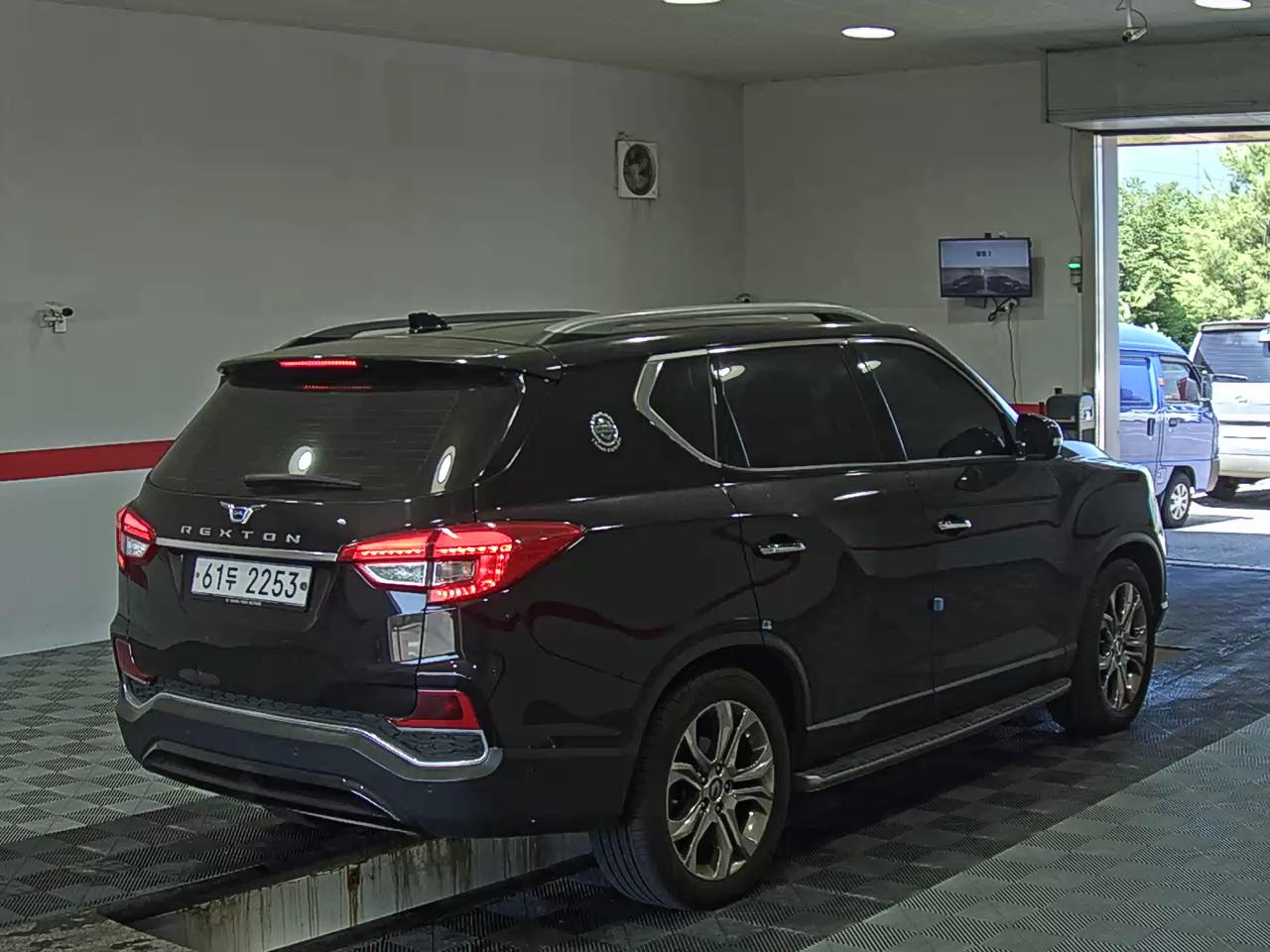 2018 - ssangyong rexton