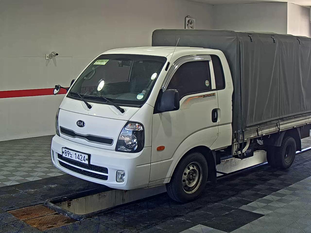 KIA BONGO III CARGO KING CAB EXTRA WHEELBASE