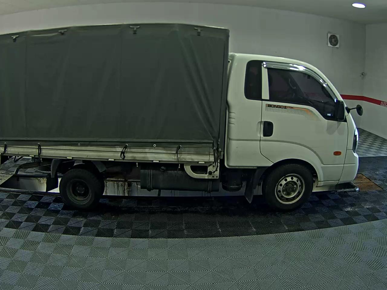 2016 - kia bongo