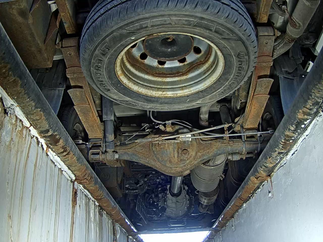 2016 - kia bongo