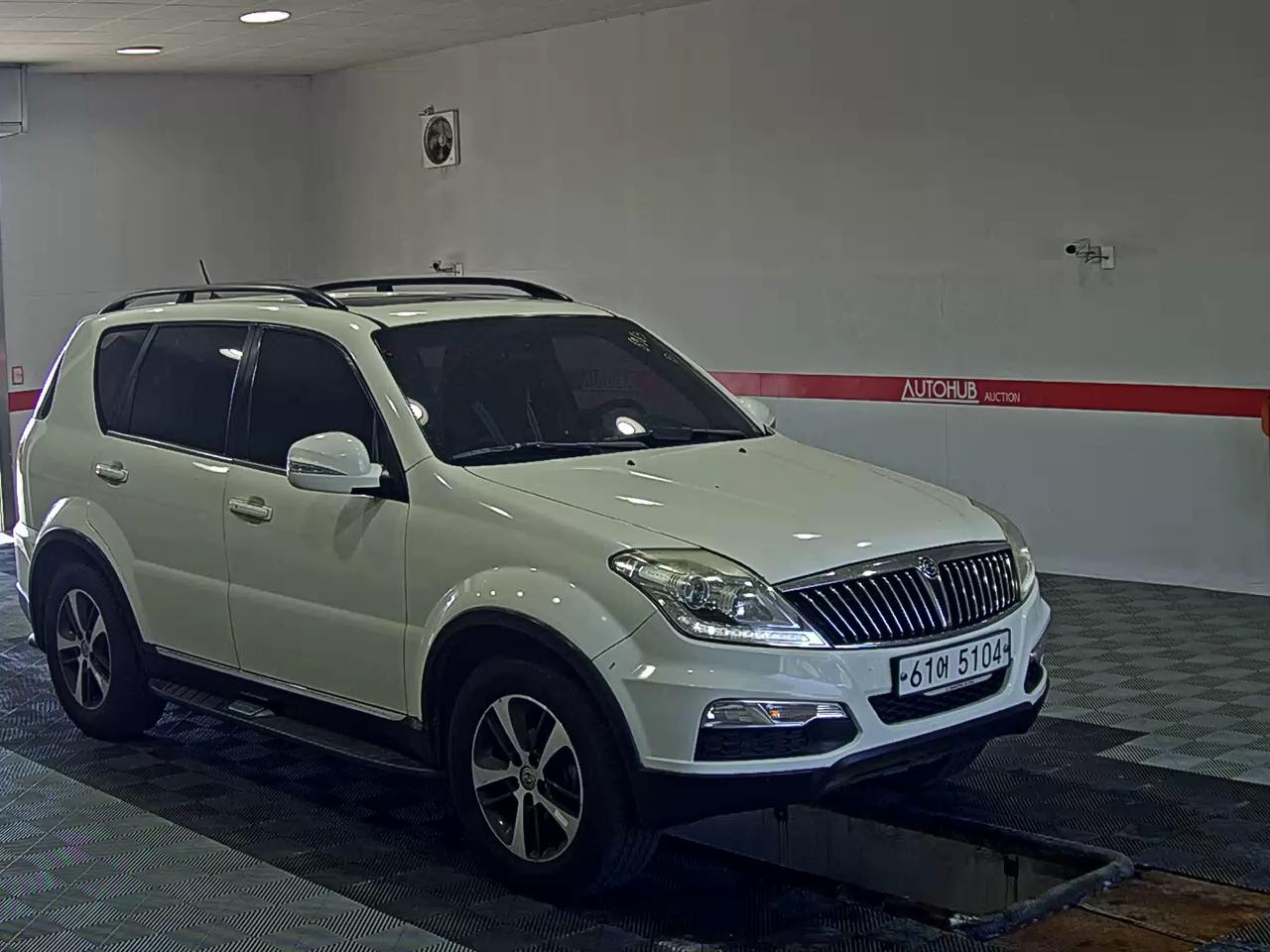 2015 - ssangyong rexton
