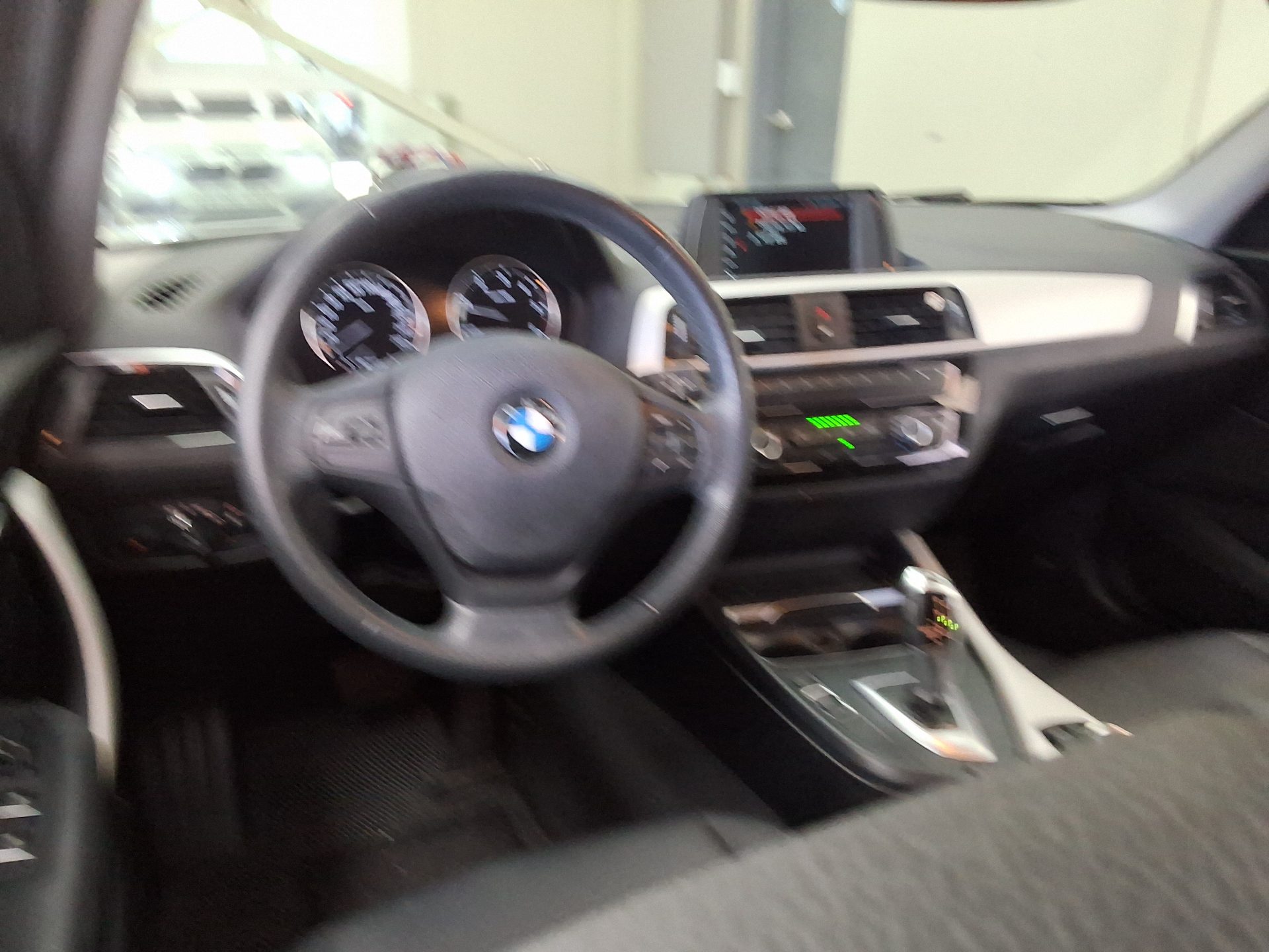 2019 - bmw 1 series