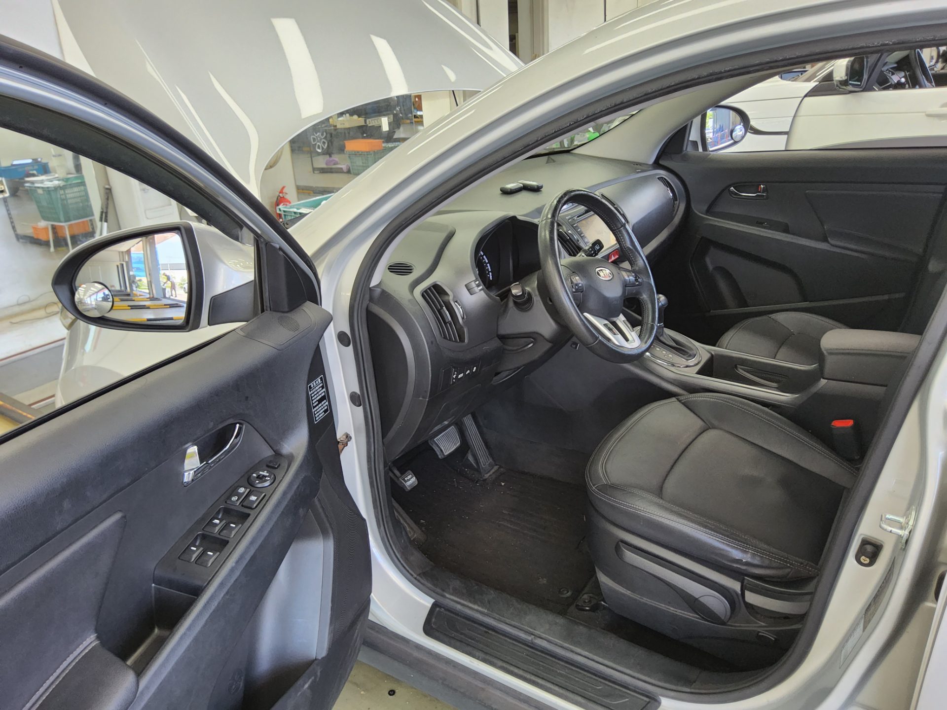 2011 - kia sportage