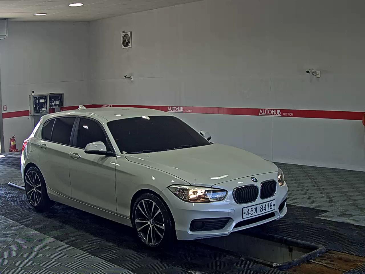 2019 - bmw 1 series