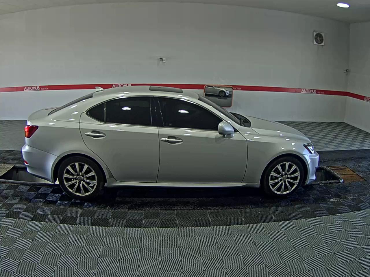 2006 - lexus is