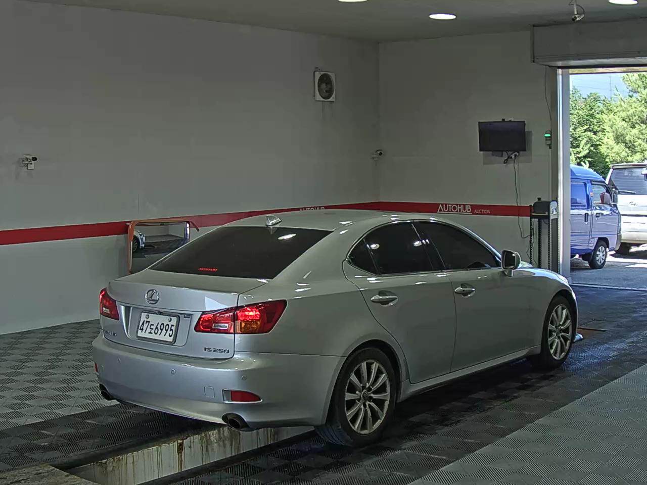 2006 - lexus is