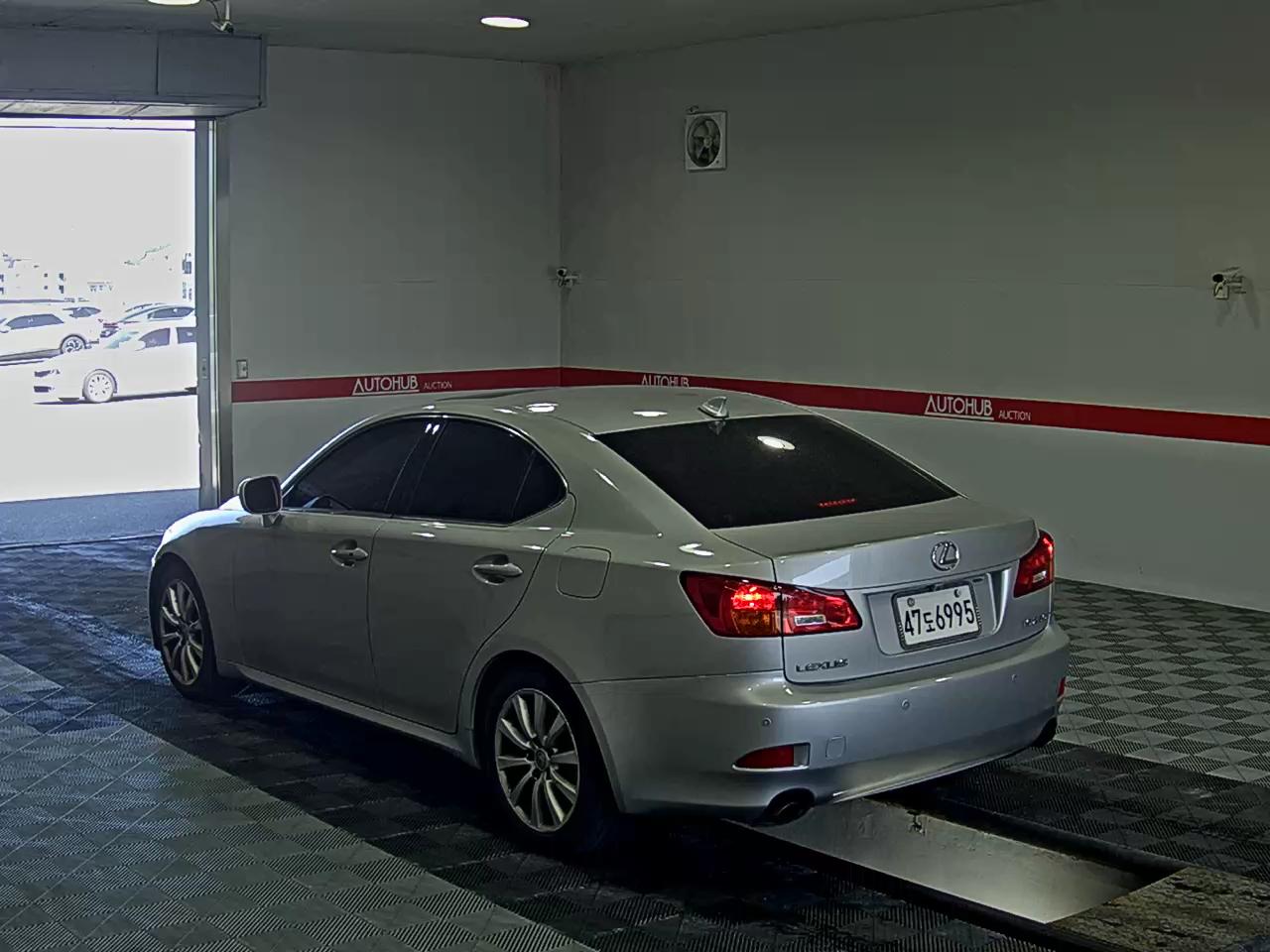 2006 - lexus is