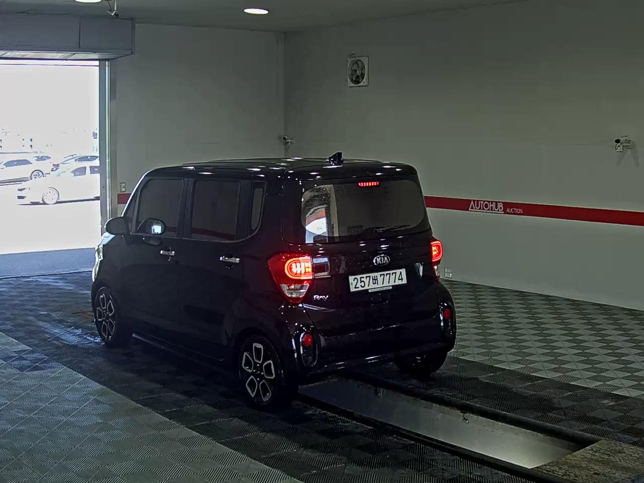 2020 - kia ray