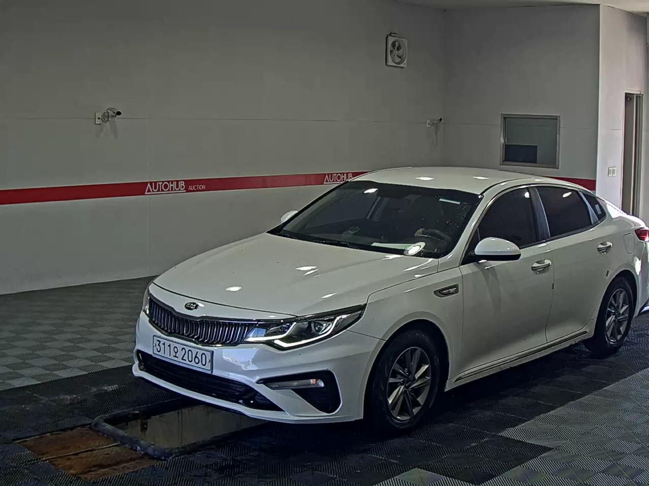 KIA K5 LPI RENTAL CAR