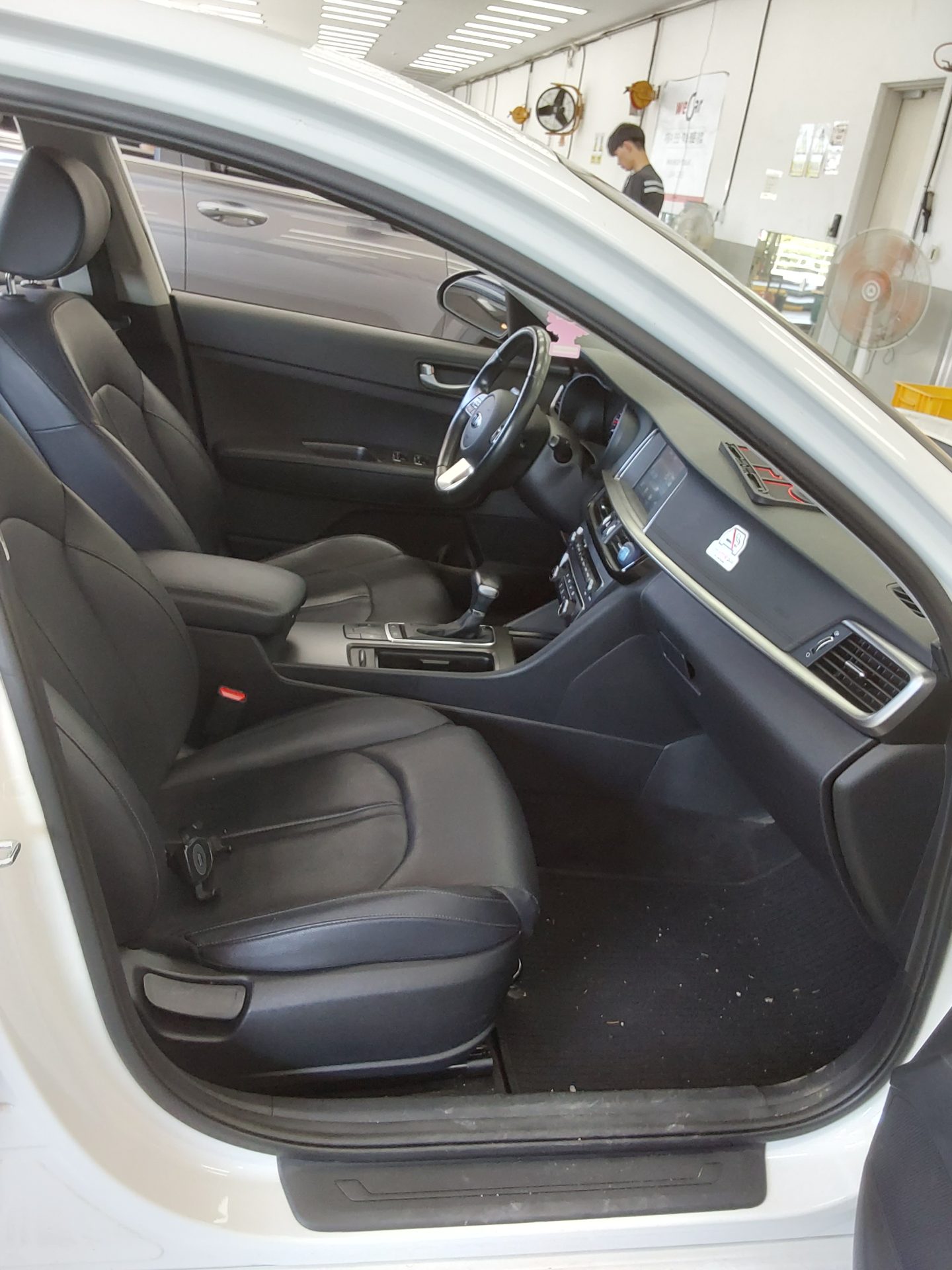 2020 - kia k5