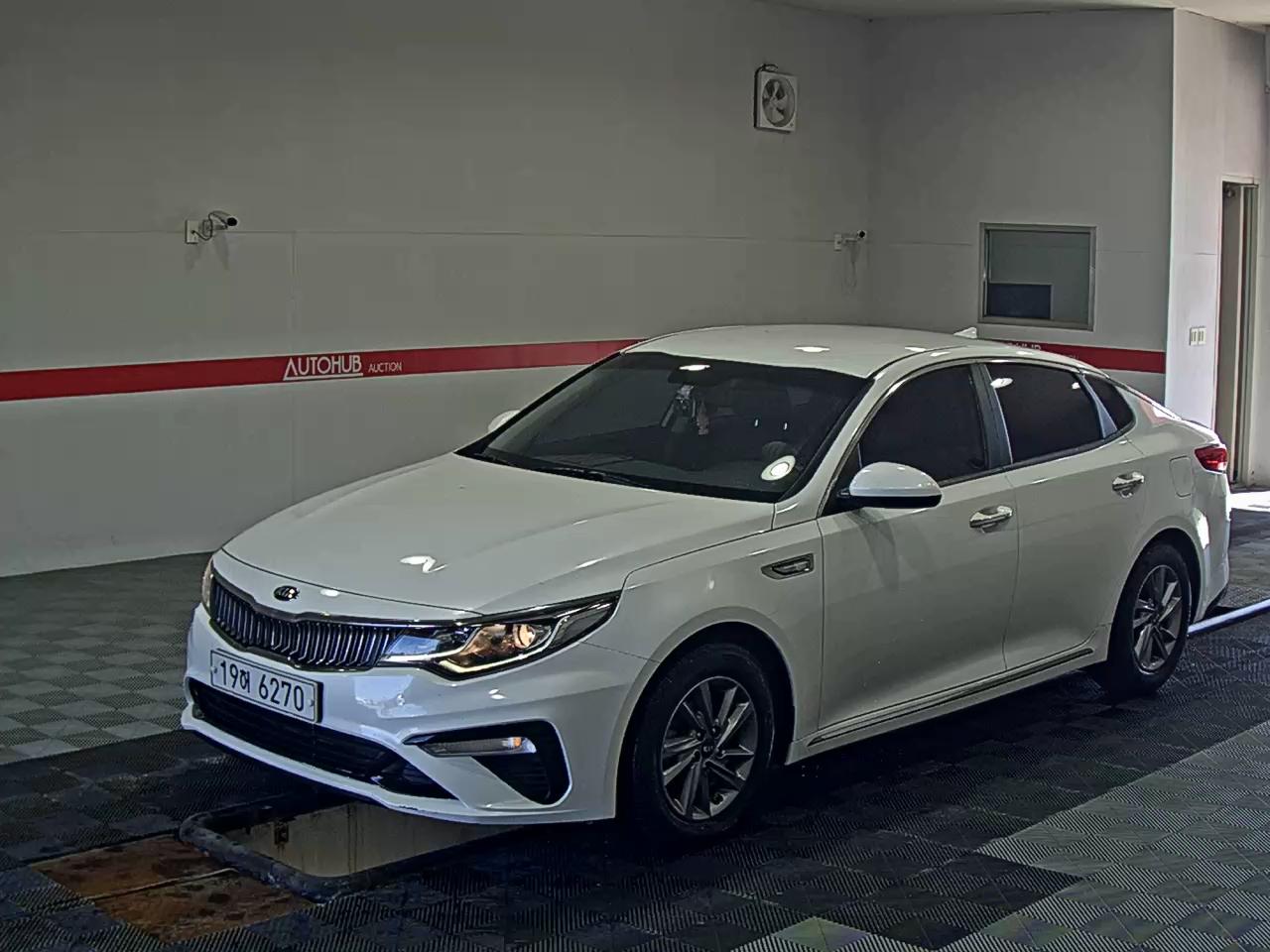 KIA K5 LPI RENTAL CAR