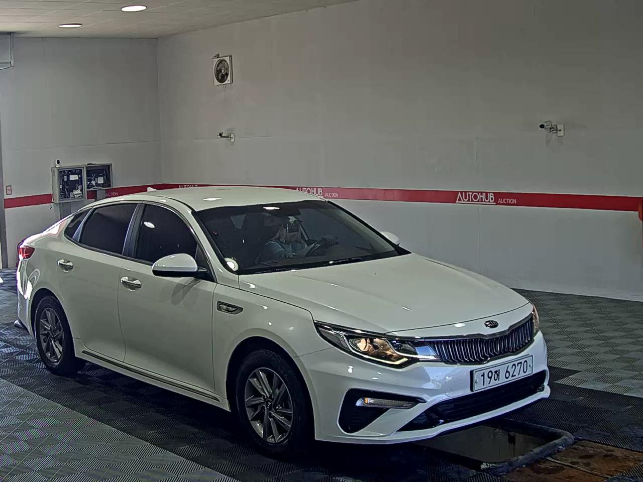 2020 - kia k5